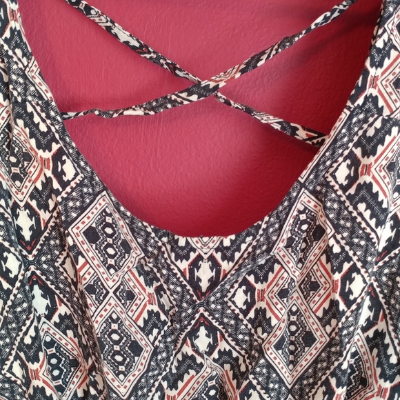 Patterned Mini Dress - Picture 4 of 6